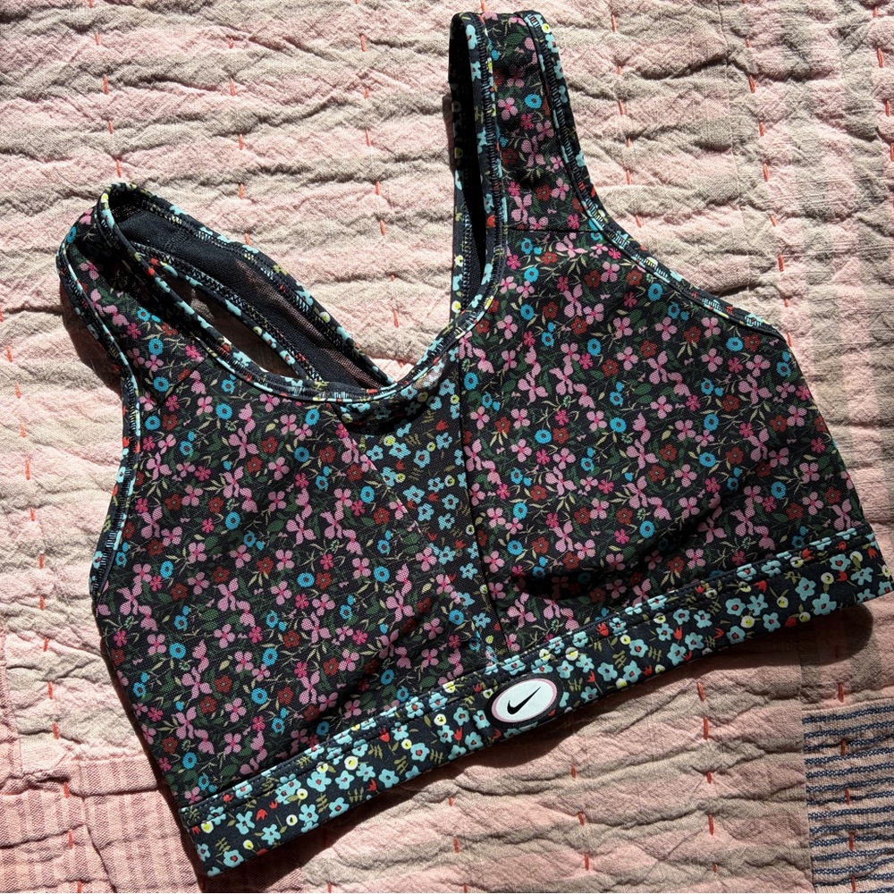Nike dri-fit floral mesh sports bra